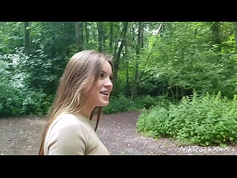 ❤️ Es piedāvāju Evelīnai, lai mēs izdrāžamies publiskā vietā! Viņa piekrita. Tad es viņu izdrāztu dibenā un spermu viņas mutē. Pēc tam viņa čurāja. ❤️ Seks video pie mums ❌️